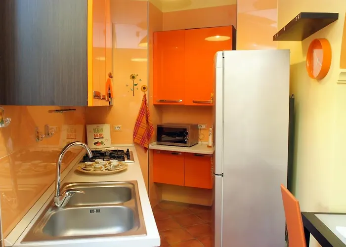 Casa Di Titti بيت للعطل